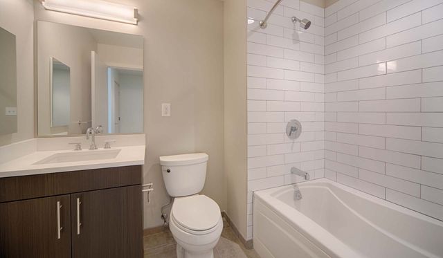 1 Canal St. 526, Boston, MA 02114