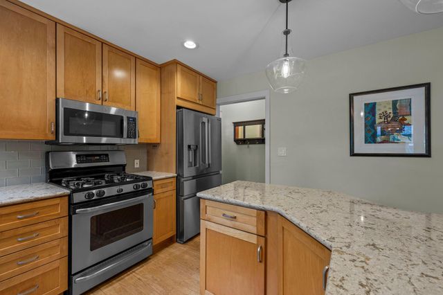 3800 Upton Avenue S, Minneapolis, MN 55410