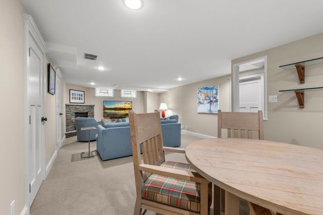 3800 Upton Avenue S, Minneapolis, MN 55410