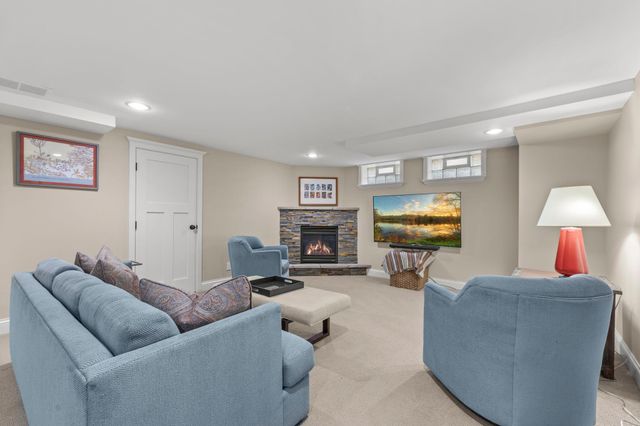3800 Upton Avenue S, Minneapolis, MN 55410