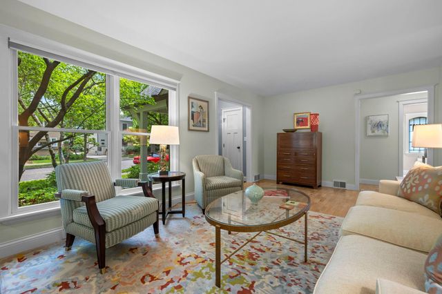 3800 Upton Avenue S, Minneapolis, MN 55410
