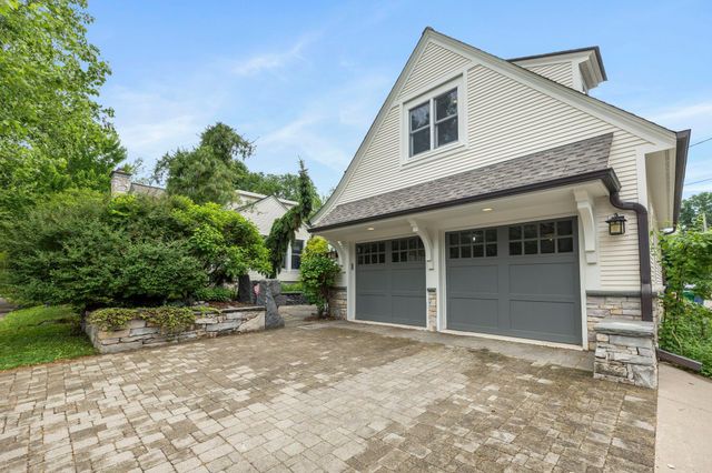 3800 Upton Avenue S, Minneapolis, MN 55410