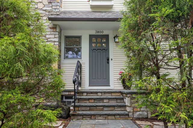 3800 Upton Avenue S, Minneapolis, MN 55410