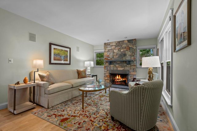 3800 Upton Avenue S, Minneapolis, MN 55410