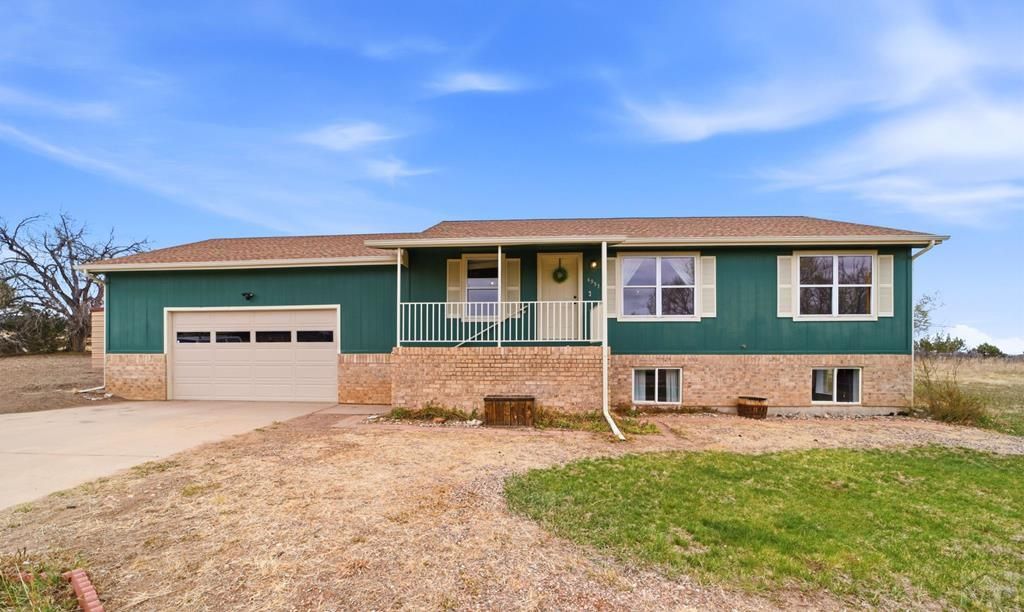4957 Fort Crockett Ave, Colorado City, CO 81019