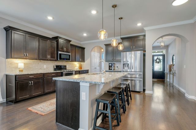 4973 Napoli Dr, Mount Juliet, TN 37122