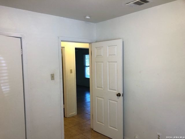 1406 Kendalia Ave Unit 1, San Antonio, TX 78224