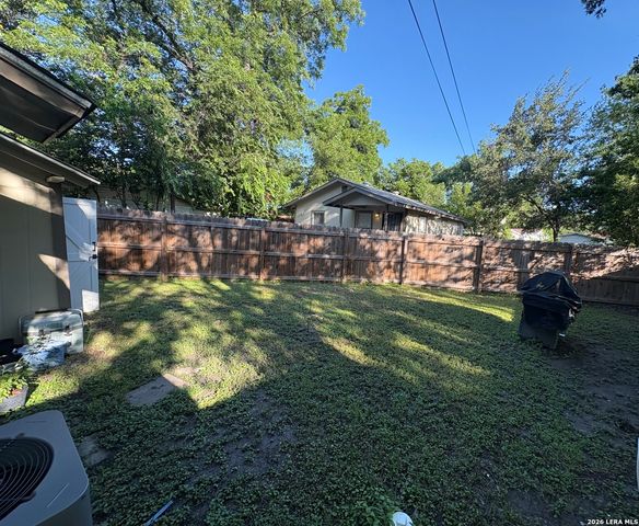 1406 Kendalia Ave Unit 1, San Antonio, TX 78224