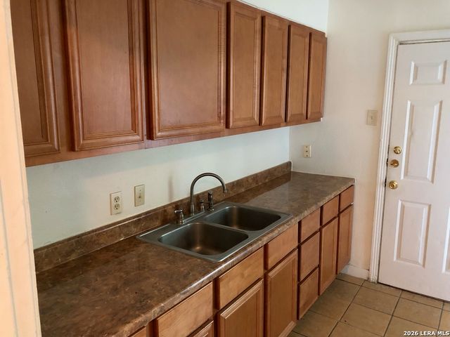 1406 Kendalia Ave Unit 1, San Antonio, TX 78224