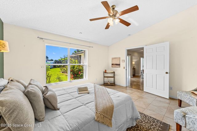 4954 Pigeon Plum Circle, Melbourne, FL 32940