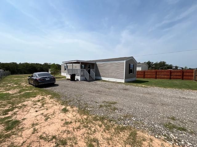 121 Sunflower RD, Dale, TX 78616