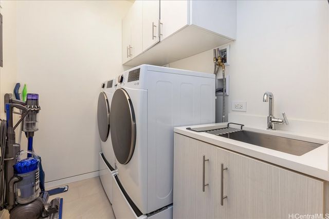 1118 Ala Moana Boulevard 1002, Honolulu, HI 96814