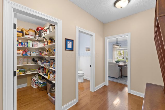 9553 Alder Glen Court, Dublin, OH 43017