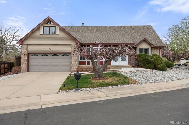 262 S Salem Court, Aurora, CO 80012