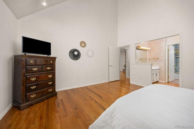 262 S Salem Court, Aurora, CO 80012