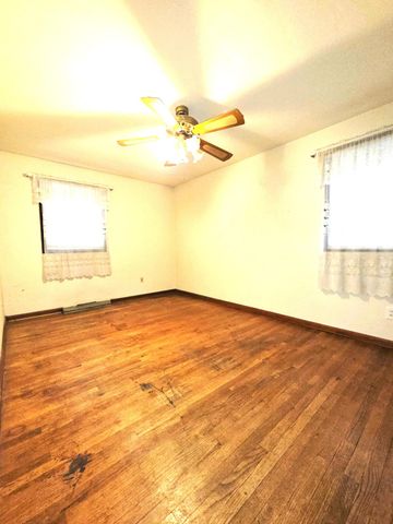 709 Porter Street, Gary, IN 46406