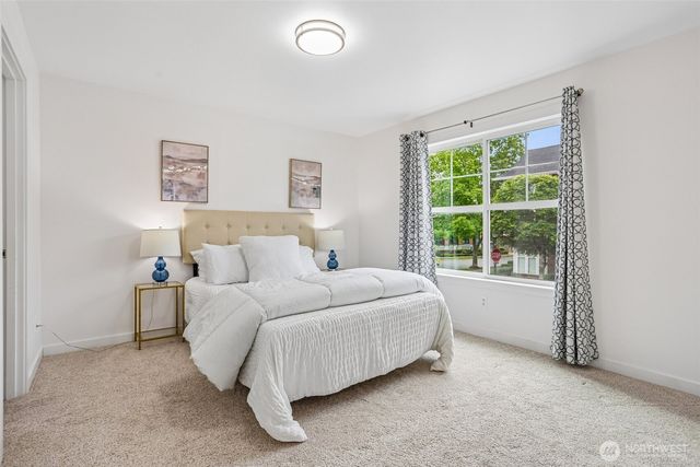 2460 NE Park Drive, Issaquah, WA 98028