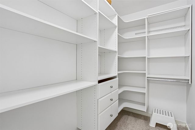 2460 NE Park Drive, Issaquah, WA 98028