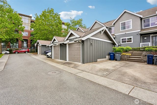 2460 NE Park Drive, Issaquah, WA 98028