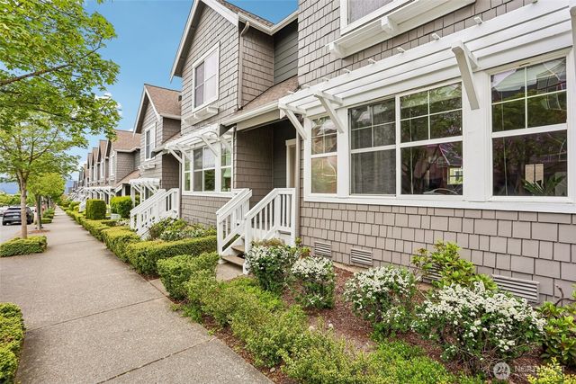 2460 NE Park Drive, Issaquah, WA 98028