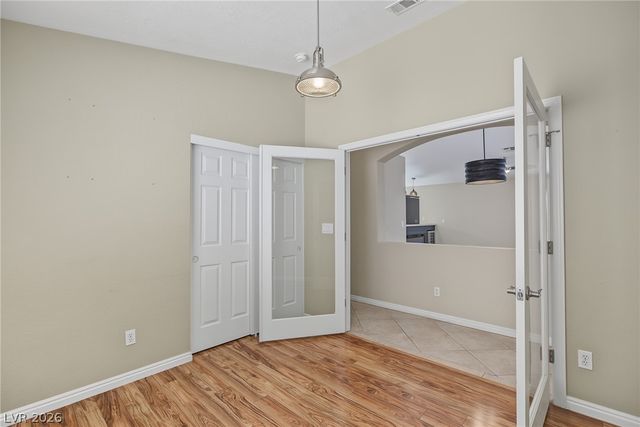 1705 Eagle Feather Street, Las Vegas, NV 89128