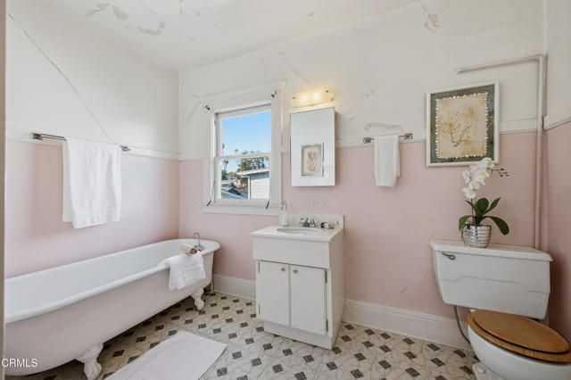 825 N Bushnell Avenue, Alhambra, CA 91801