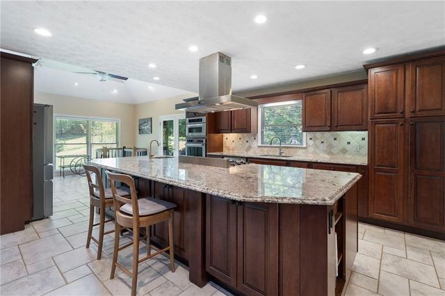 2856 JAN Drive, Douglasville, GA 30135