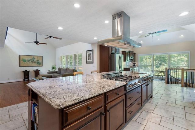 2856 JAN Drive, Douglasville, GA 30135