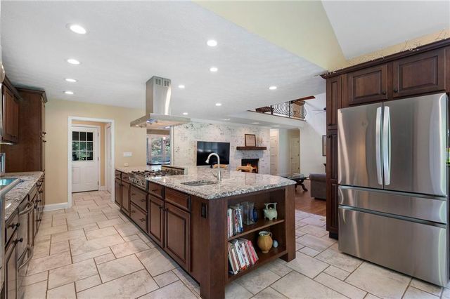 2856 JAN Drive, Douglasville, GA 30135
