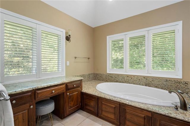 2856 JAN Drive, Douglasville, GA 30135