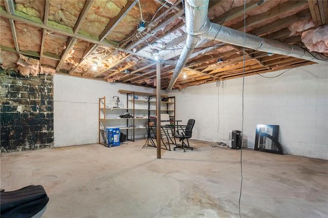 2856 JAN Drive, Douglasville, GA 30135