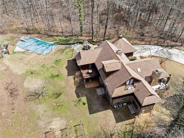 2856 JAN Drive, Douglasville, GA 30135