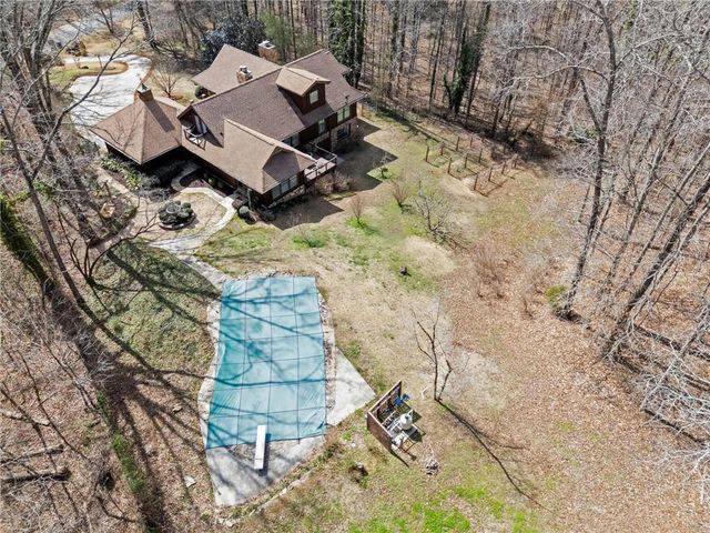 2856 JAN Drive, Douglasville, GA 30135