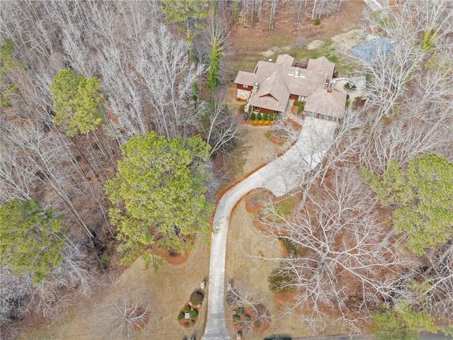 2856 JAN Drive, Douglasville, GA 30135