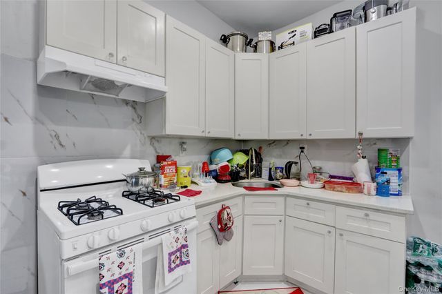 11915 101st Avenue, Richmond Hill S., NY 11419