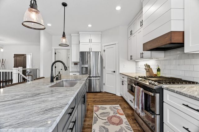 1819 31st Street SW, Rochester, MN 55902