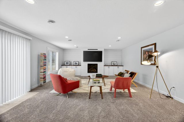 1819 31st Street SW, Rochester, MN 55902