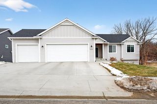 1819 31st Street SW, Rochester, MN 55902