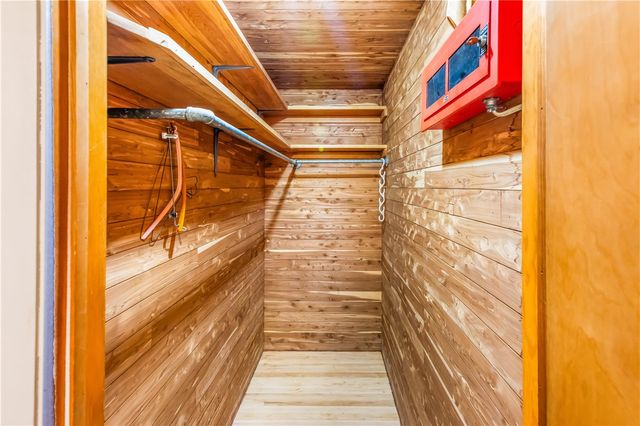 10 Potter Drive, Providence, RI 02907