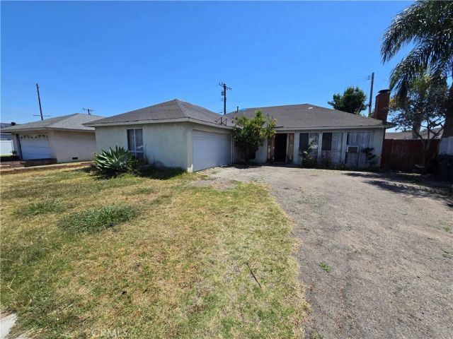 15542 Cabot Circle, Huntington Beach, CA 92647