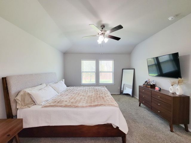 2326 Strong Horse Drive, Conroe, TX 77301