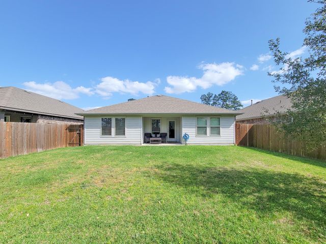 2326 Strong Horse Drive, Conroe, TX 77301