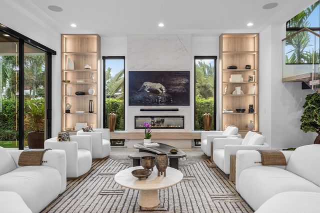 400 NE 4TH Street, Boca Raton, FL 33432
