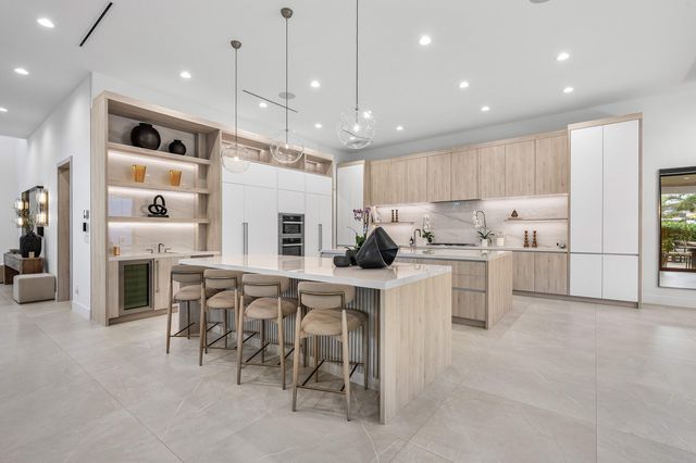 400 NE 4TH Street, Boca Raton, FL 33432