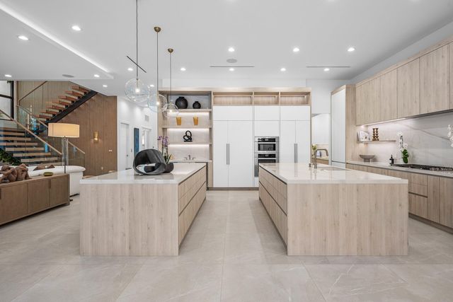 400 NE 4TH Street, Boca Raton, FL 33432