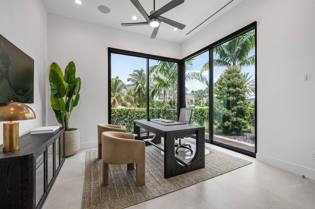 400 NE 4TH Street, Boca Raton, FL 33432