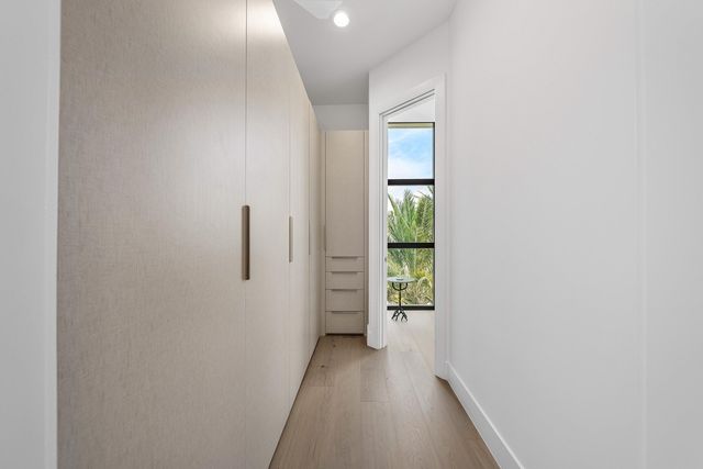 400 NE 4TH Street, Boca Raton, FL 33432