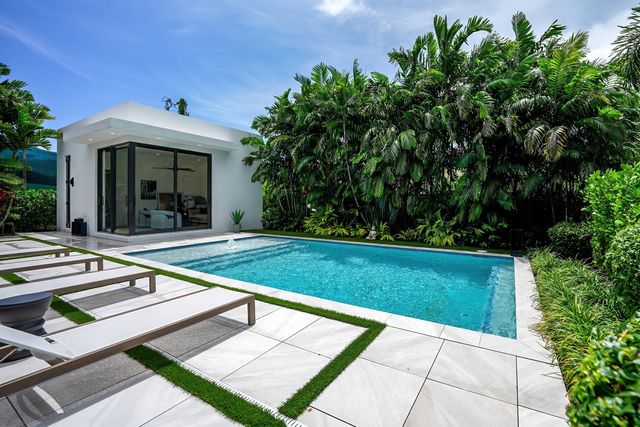 400 NE 4TH Street, Boca Raton, FL 33432