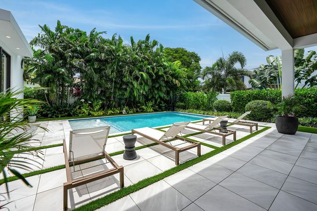 400 NE 4TH Street, Boca Raton, FL 33432