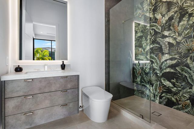 400 NE 4TH Street, Boca Raton, FL 33432